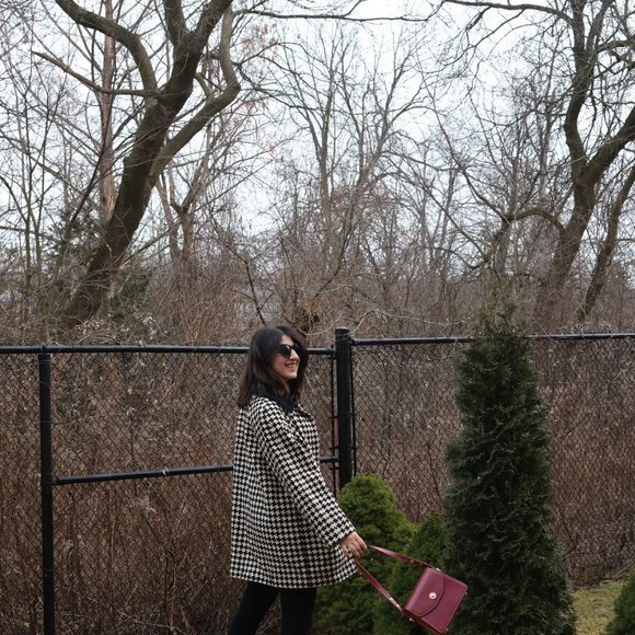 Marks & Spencer Black and White Coat (Medium) - Picture 2 of 9